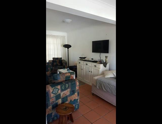2 BEDROOM TOWNHOUSE FOR SALE IN SHELLY POINT